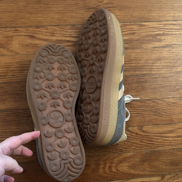 Adidas Gray and Cream Gazelle Sneakers - Picture 4 of 5